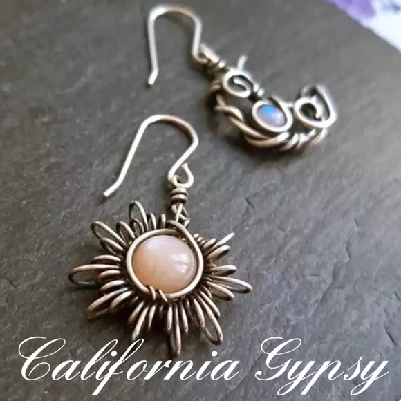 UNBRANDED Jewelry - Celestial Sun and Moon Earring’s